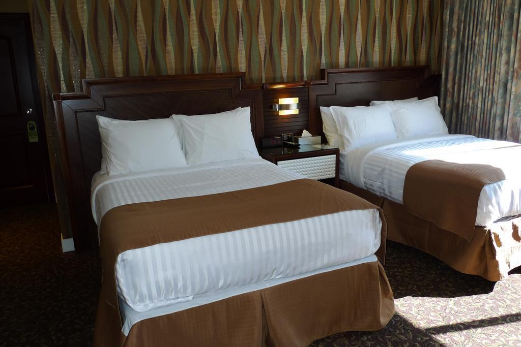 The Deluxe Hotel Vancouver Zewnętrze zdjęcie