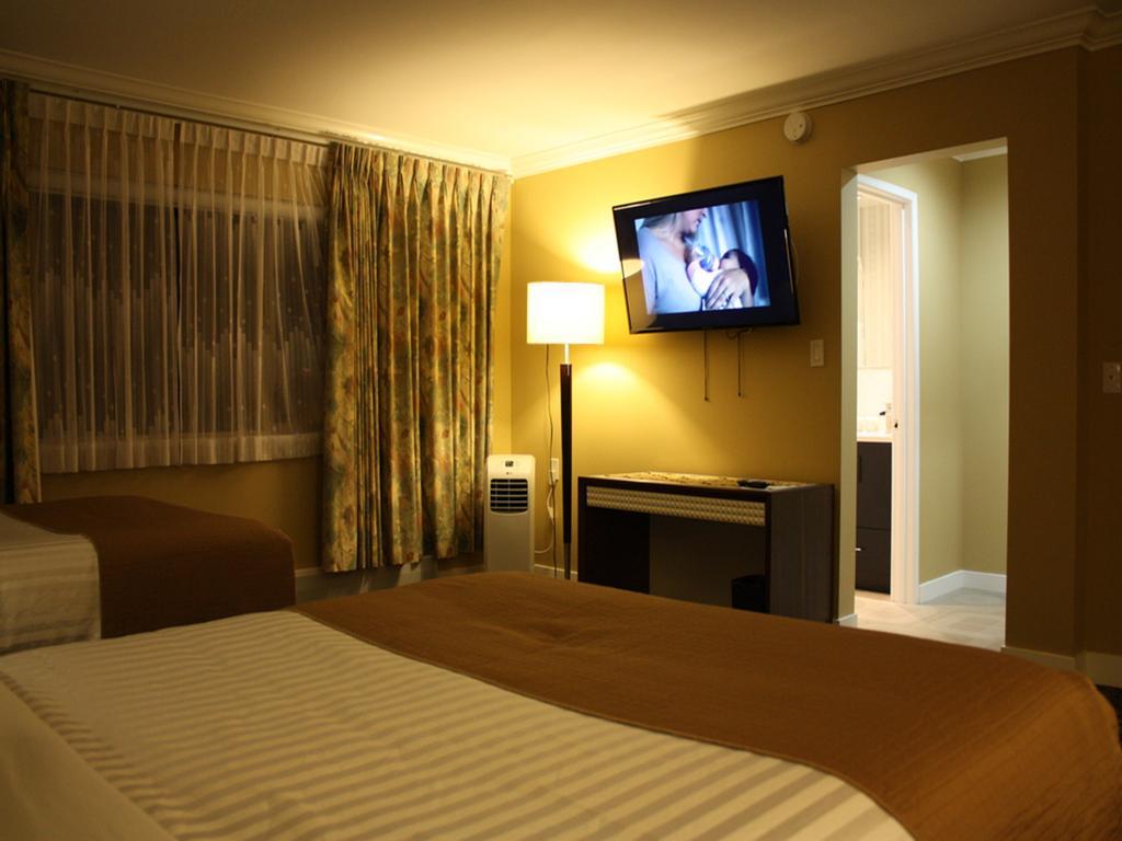The Deluxe Hotel Vancouver Zewnętrze zdjęcie